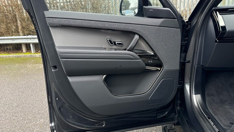 Land Rover Range Rover Sport 3.0 D250 Edition 5dr Auto Diesel Estate